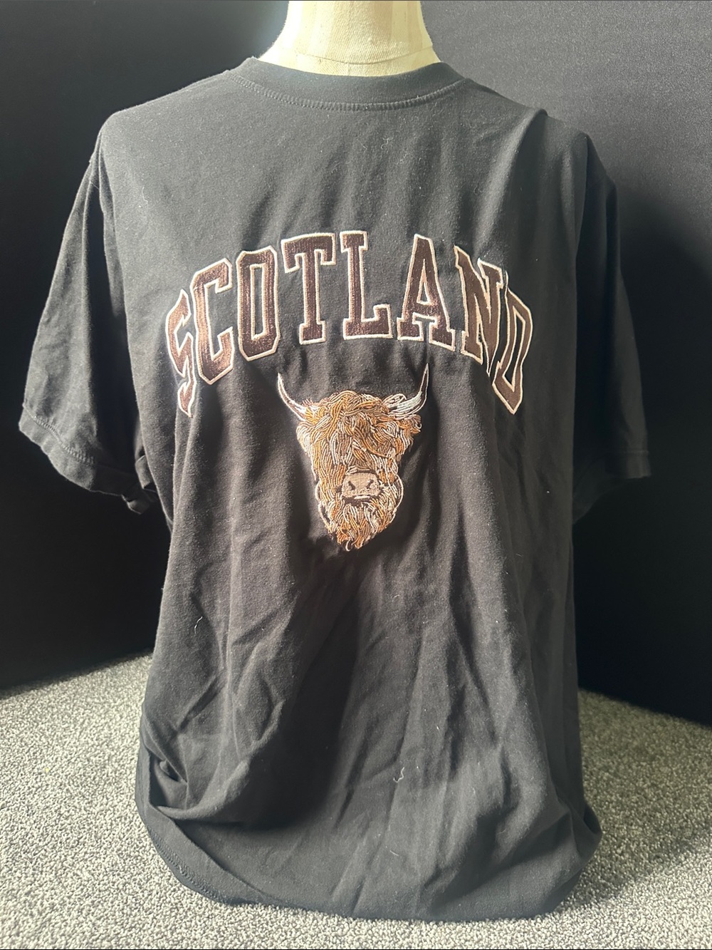 Scotland Short Sleeve Tee with Highland Cow - Black